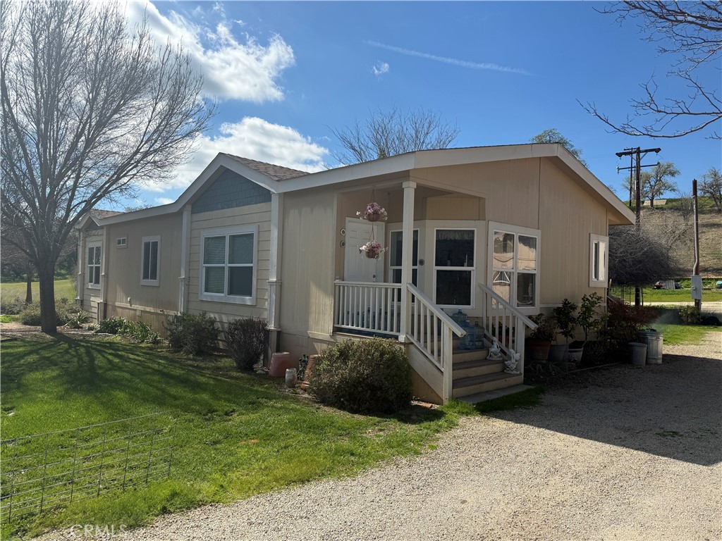 2980 Pleasant Road San Miguel, CA 93451 - Photo 8 of 23 Main Residence