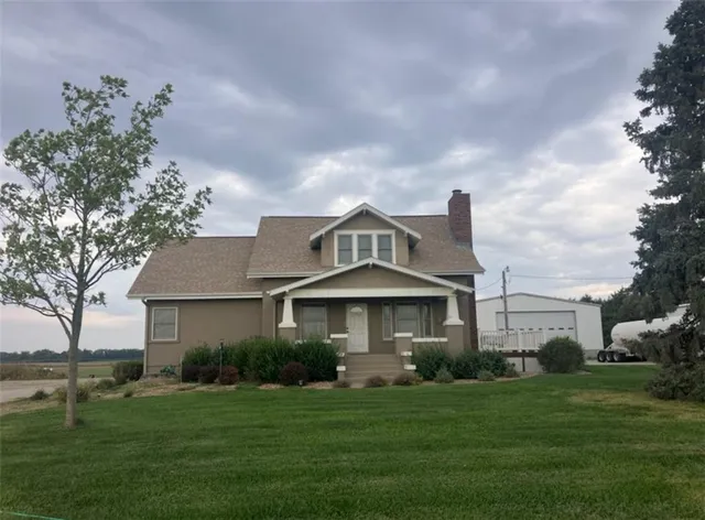 $400,000 | 1979 Kiowa Road, Clay Center, KS 67432