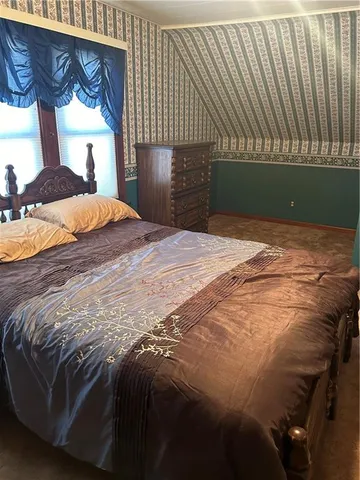 $400,000 | 1979 Kiowa Road, Clay Center, KS 67432