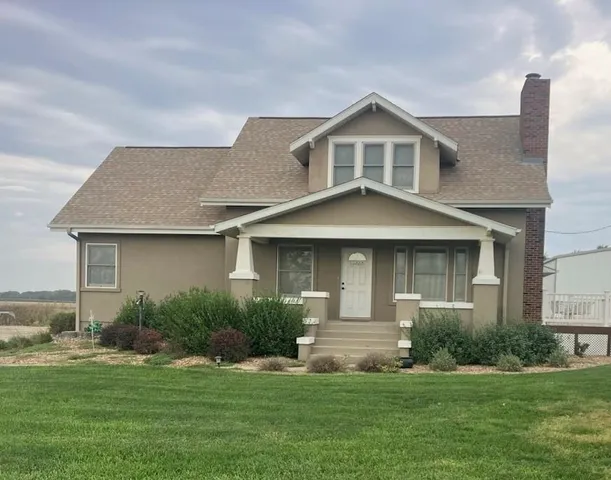 $400,000 | 1979 Kiowa Road, Clay Center, KS 67432