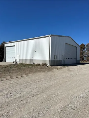 $400,000 | 1979 Kiowa Road, Clay Center, KS 67432