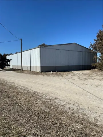 $400,000 | 1979 Kiowa Road, Clay Center, KS 67432