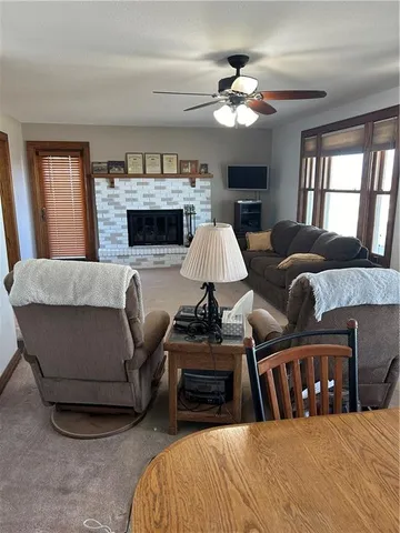 $400,000 | 1979 Kiowa Road, Clay Center, KS 67432