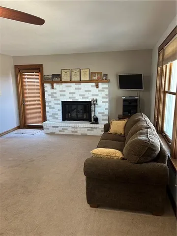 $400,000 | 1979 Kiowa Road, Clay Center, KS 67432