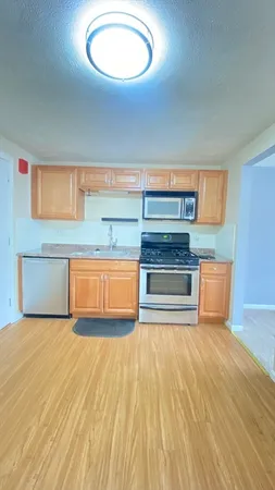$1,900 | 72 Mudge Street, Unit 15, Lynn, MA 01902