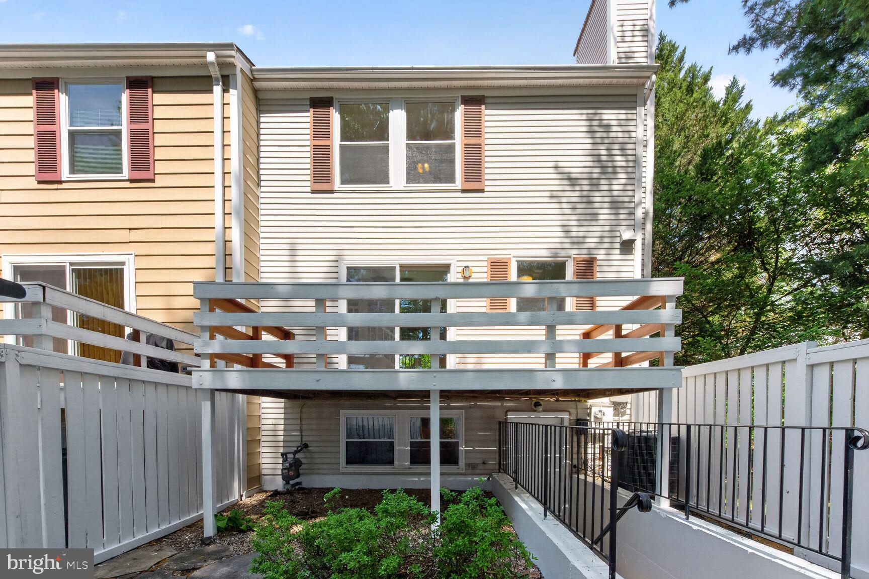 1754 Sundance Drive Reston, VA 20194 - Photo 31 of 37