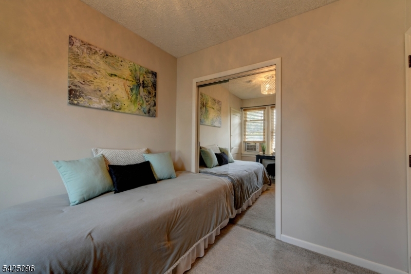 22 Jacksonville Road Pequannock, NJ 07444 - Photo 18 of 35 Gallery Image 18