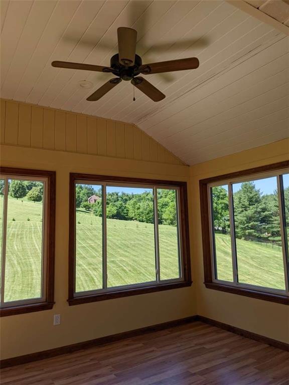 112 Simmons Road Canonsburg, PA 15317 - Photo 16 of 24 Gallery Image 16