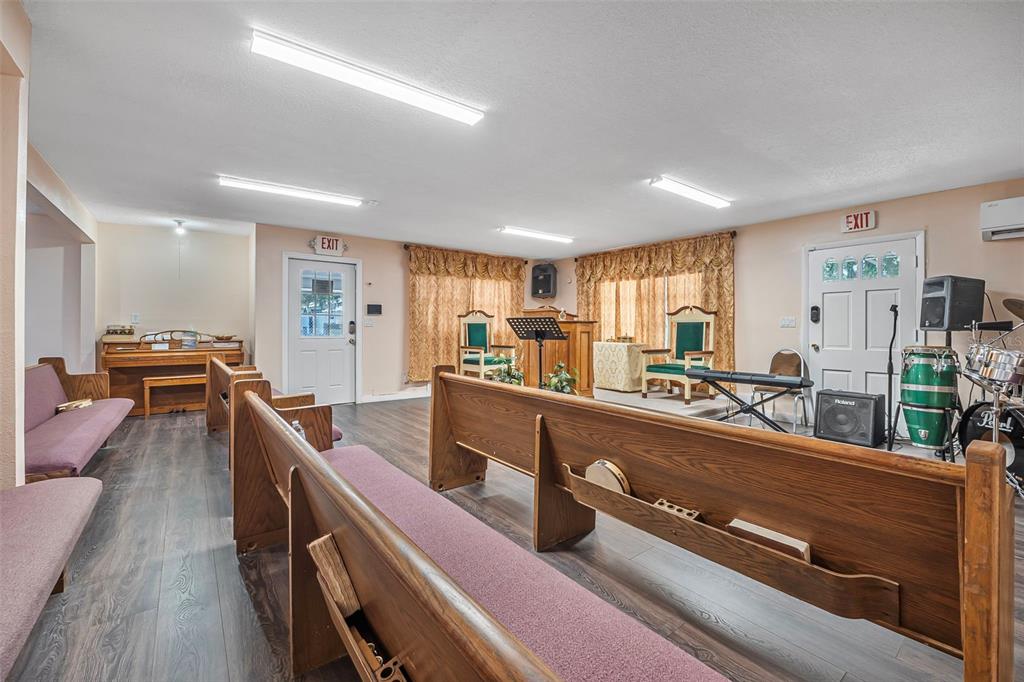 2620 Doyle Road Deltona, FL 32738 - Photo 6 of 54 a view of a living room and dining room
