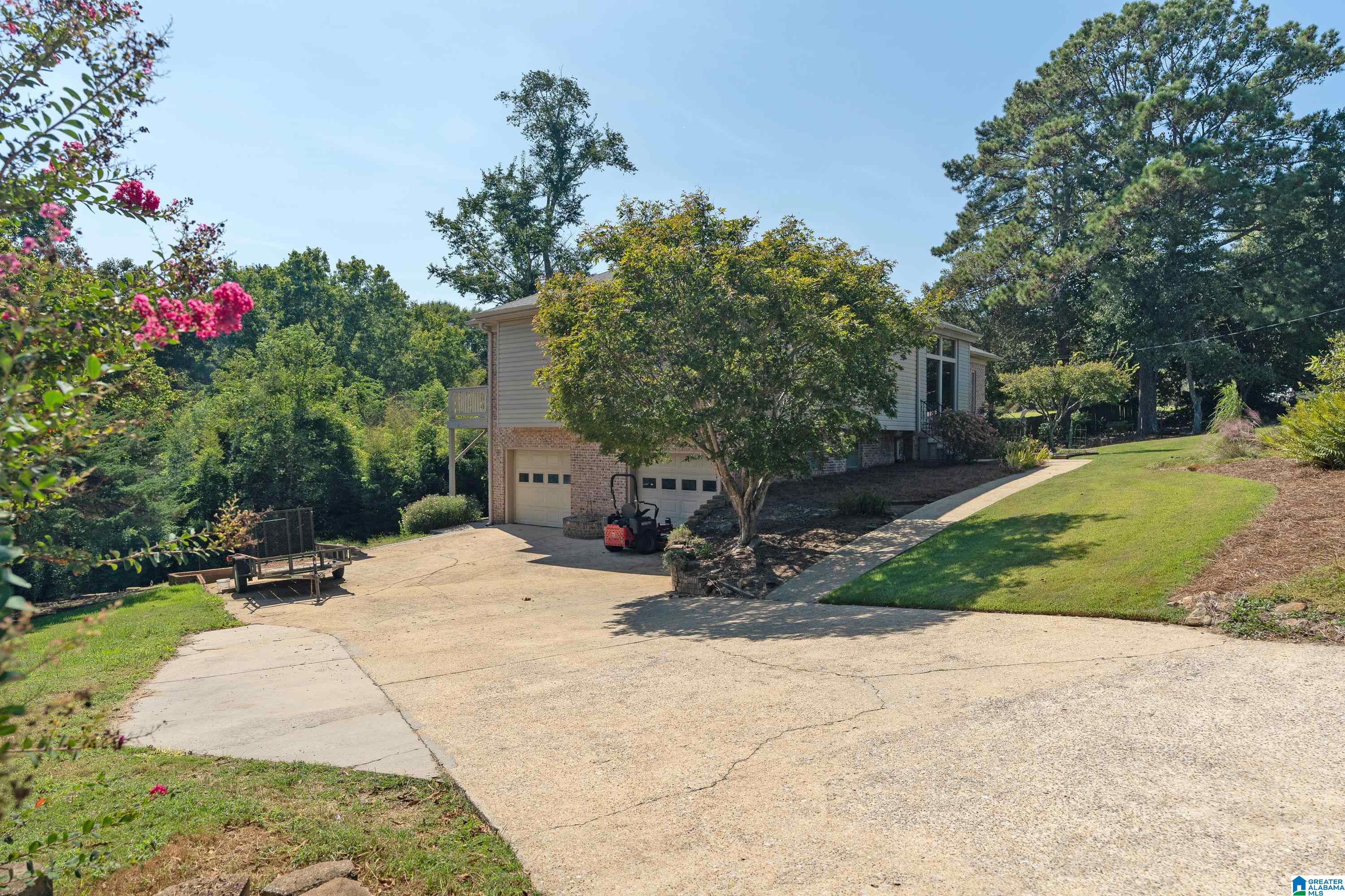 4359 Stone Ridge Circle Trussville, AL 35173 - Photo 3 of 52