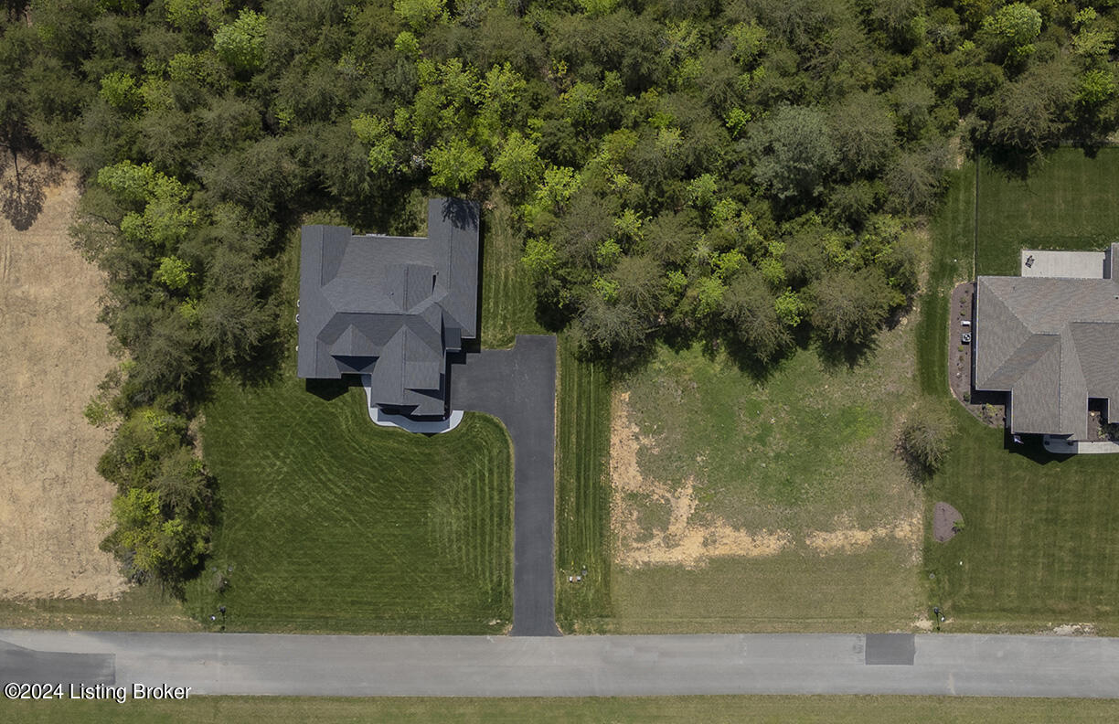 157 Bay Ridge Rd, Lucas, KY 42156-0104