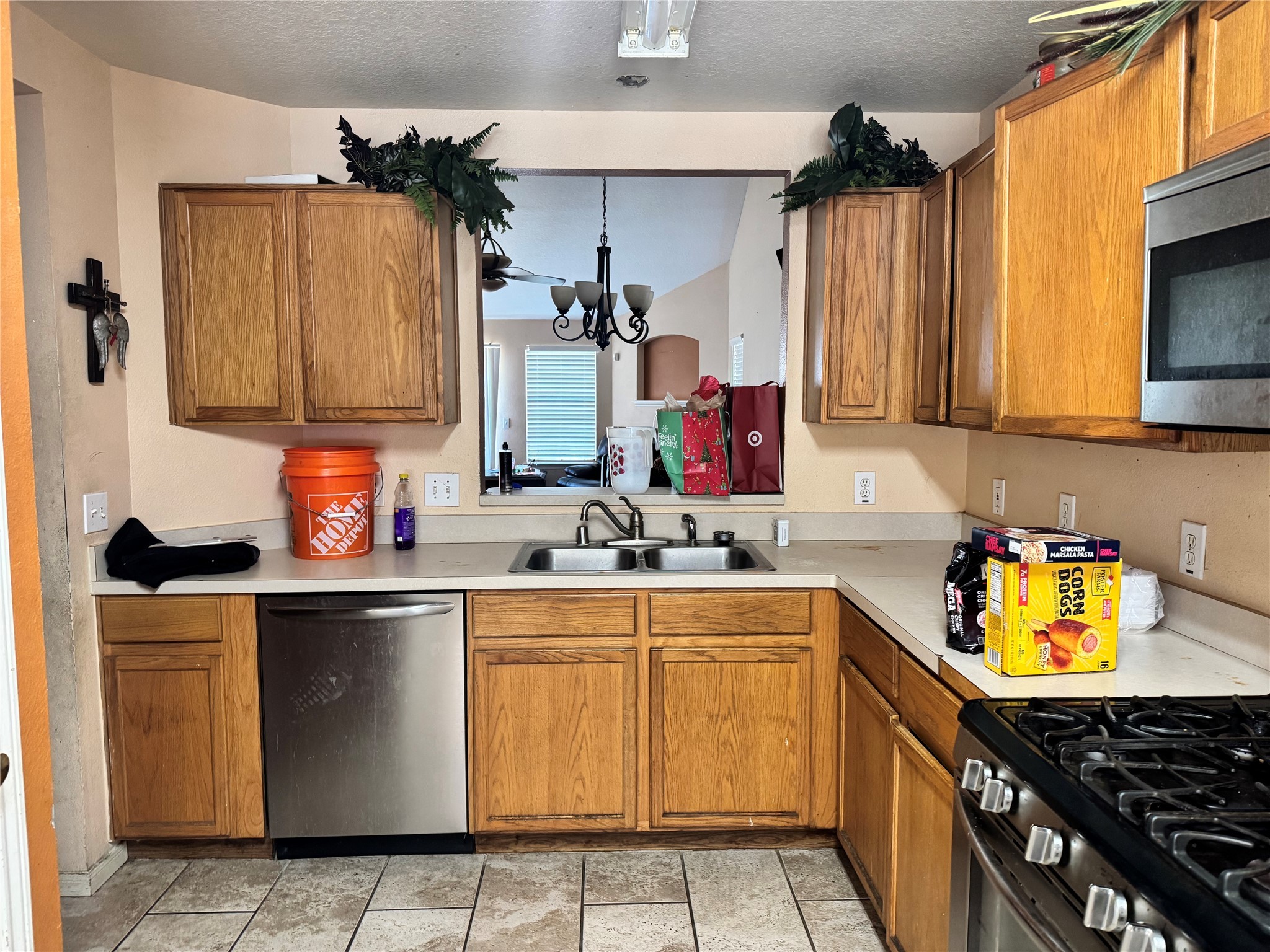 723 Cypresswood Cove Spring, TX 77373 - Photo 7 of 26