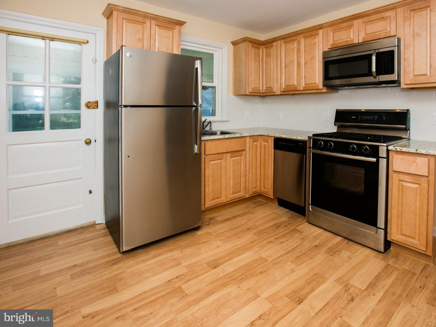 406 Nicholson Road Gloucester City, NJ 08030 - Photo 2 of 24
