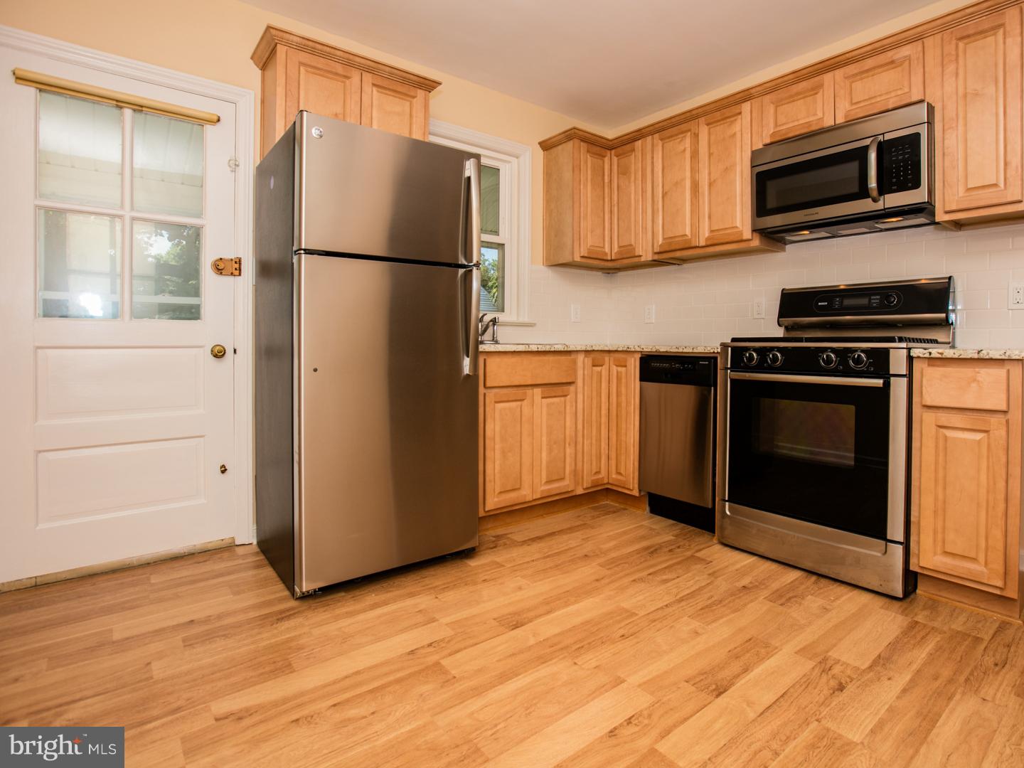 406 Nicholson Road Gloucester City, NJ 08030 - Photo 3 of 24