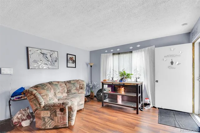 $405,000 | 2921 Jasmine Street, Denver, CO 80207