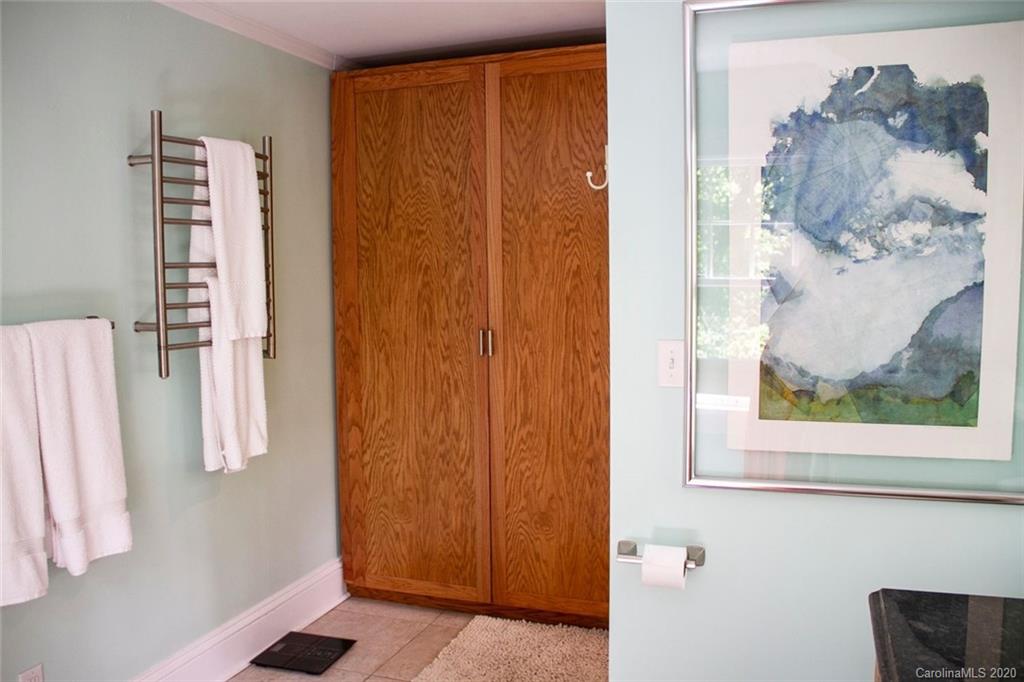 9 Howland Road Asheville, NC 28804 - Photo 22 of 34 Gallery Image 22