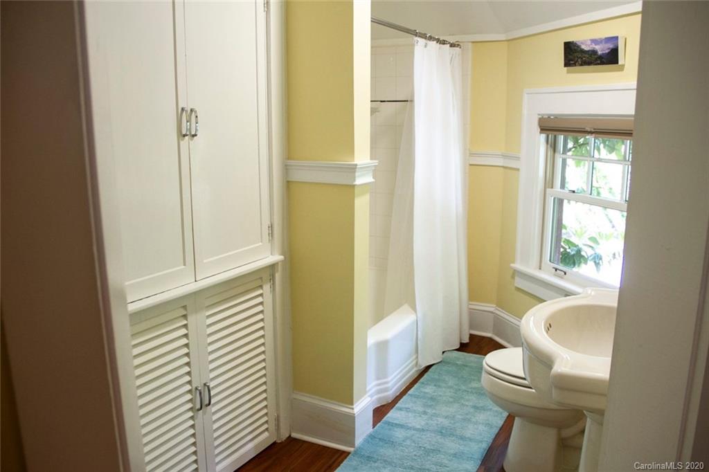 9 Howland Road Asheville, NC 28804 - Photo 25 of 34 Gallery Image 25