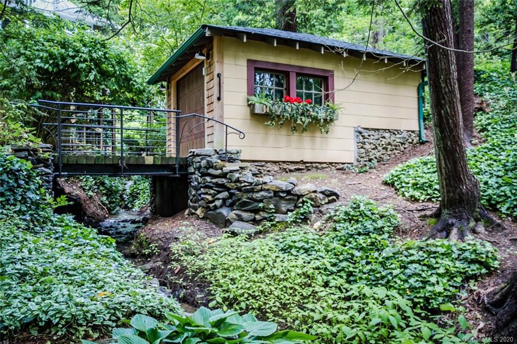 9 Howland Road Asheville, NC 28804 - Photo 30 of 34 Gallery Image 30