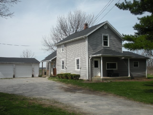 9406 Lower Huntington Road Fort Wayne, IN 46809 - Photo 1 of 26