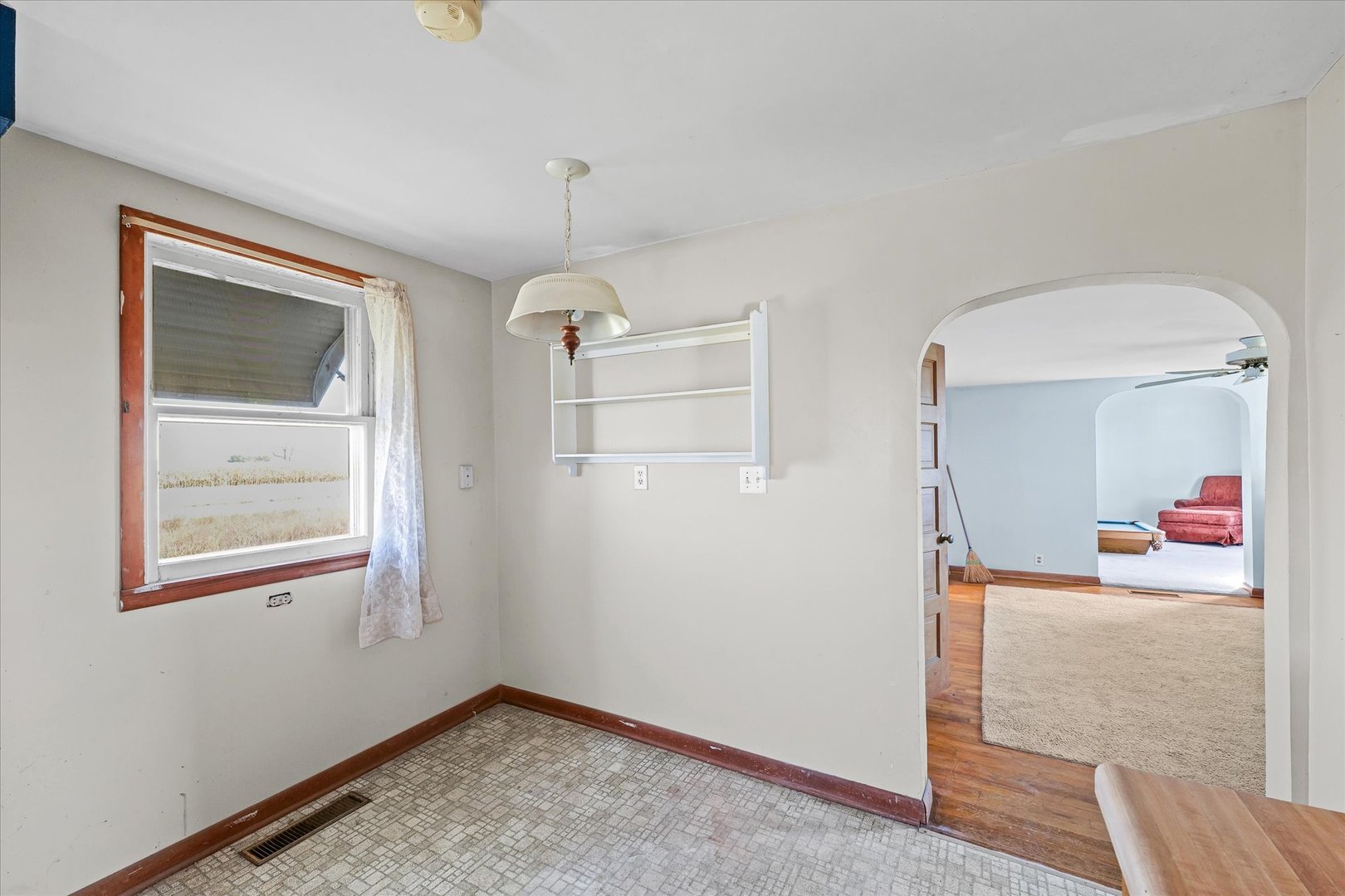 139 North 1500E Road Paxton, IL 60957 - Photo 13 of 49 a view of empty room