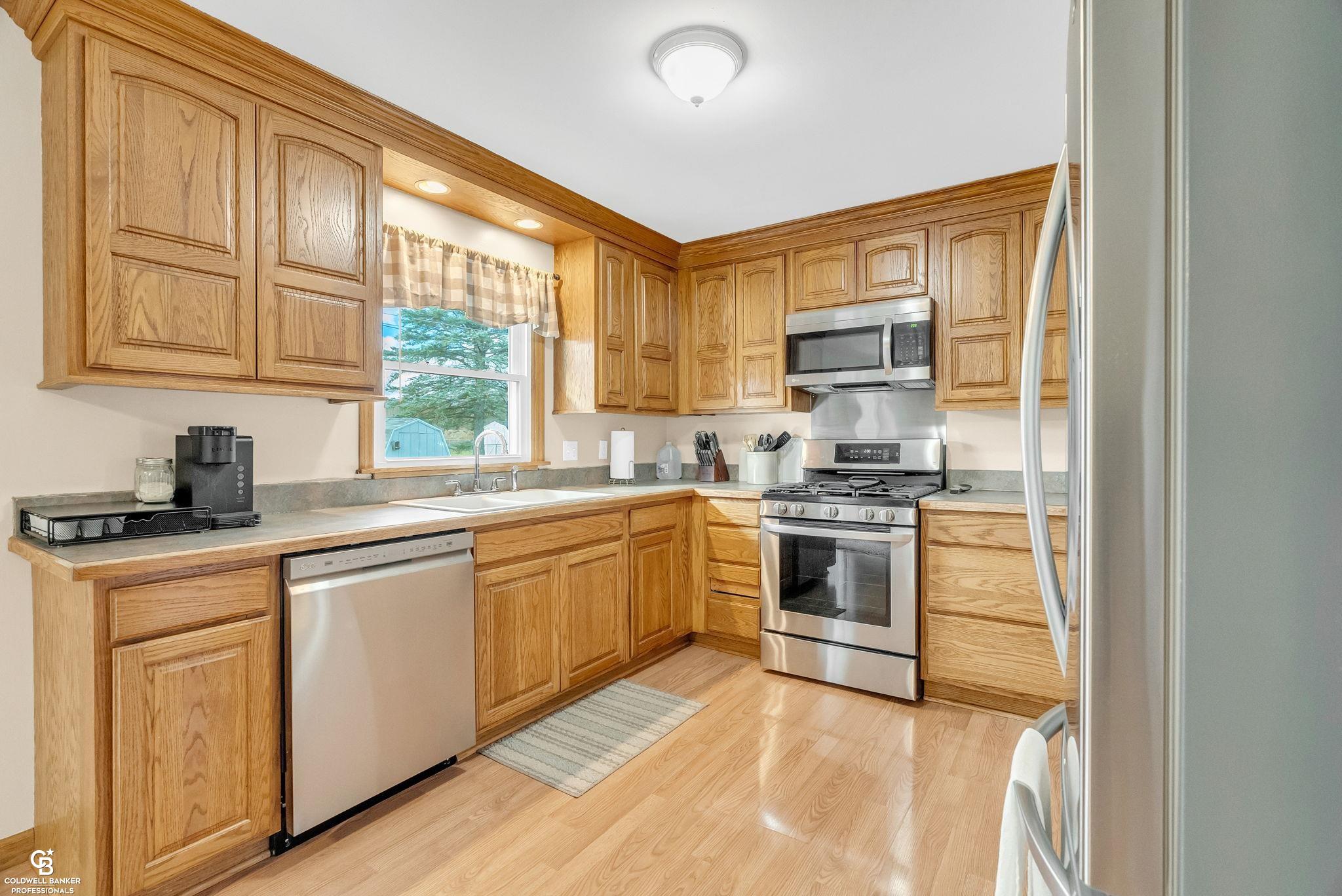 5294 Sandusky Road Peck, MI 48466 - Photo 23 of 45 50194631-bb123a98-a304-48a7-84b7-20e44e3e46ab.JPG