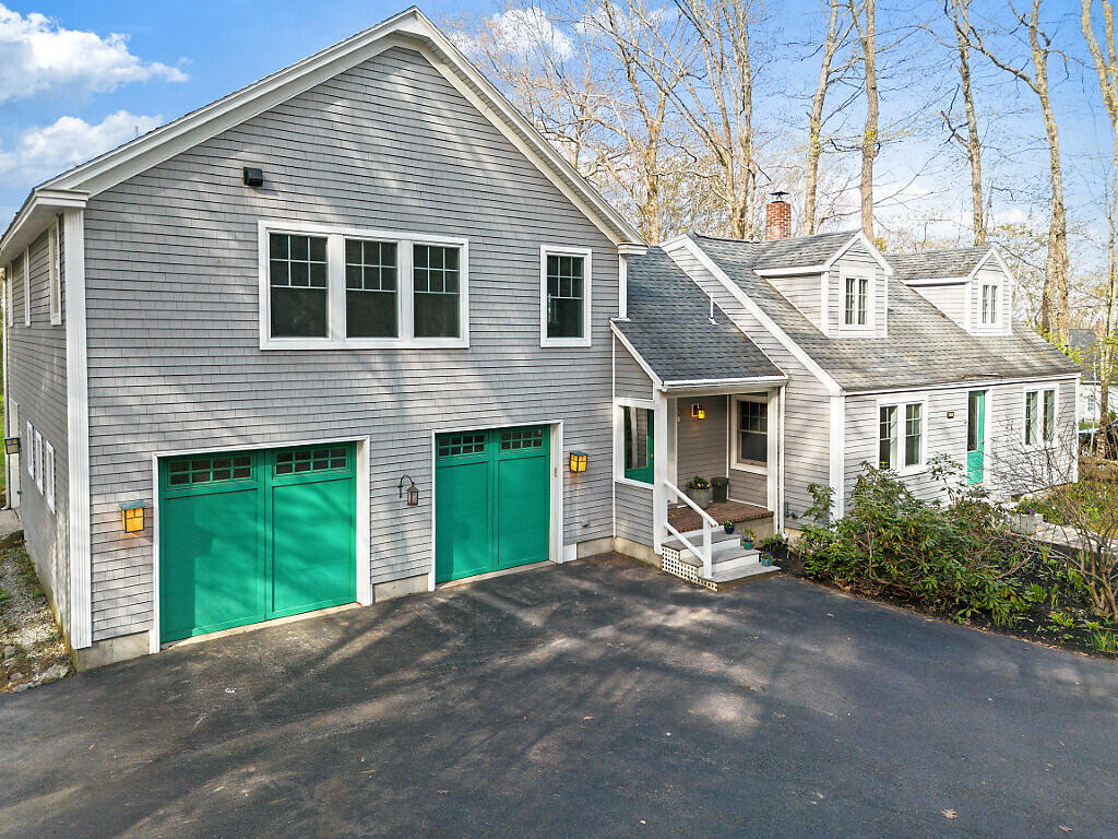 183 Mountain Road Falmouth, ME 04105 - Photo 2 of 65 14_DJI_0254_DxO_mls