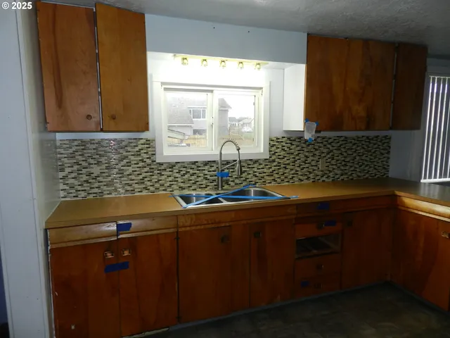 $245,000 | 610 Tualatin Street, St. Helens, OR 97051