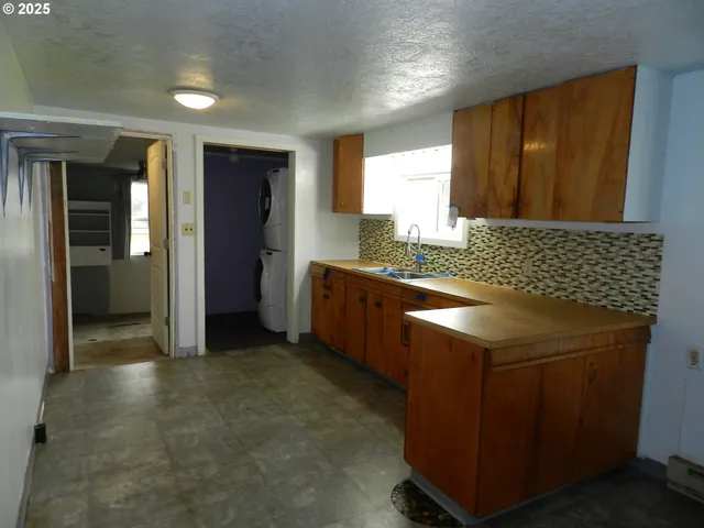 $245,000 | 610 Tualatin Street, St. Helens, OR 97051