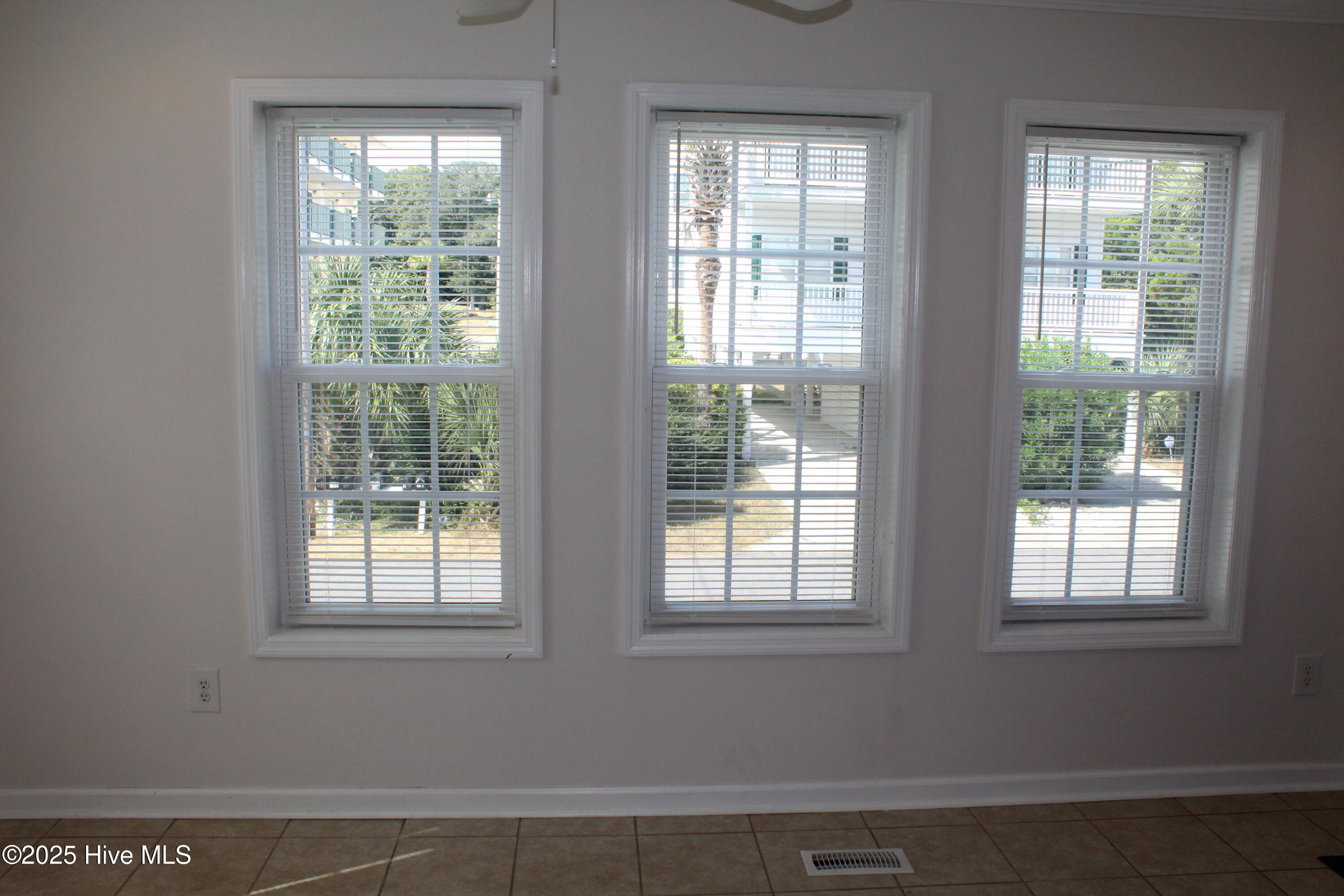 933 Perrin Drive North Myrtle Beach, SC 29582 - Photo 15 of 23 IMG_1817