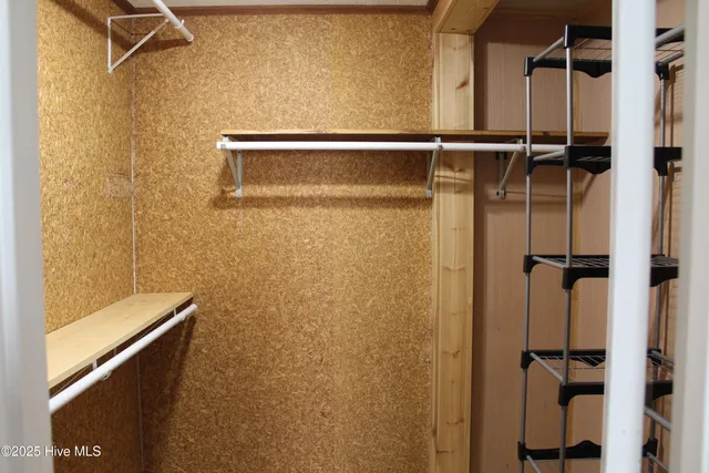 $2,300 | 933 Perrin Drive, North Myrtle Beach, SC 29582