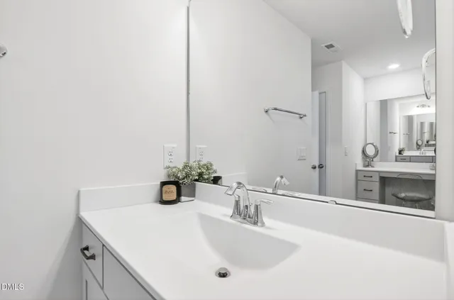 $675,000 | 136 Azalea Vw Way, Holly Springs, NC 27540