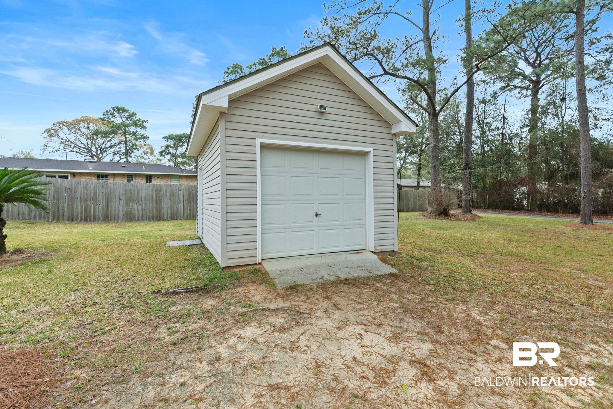 32185 Buzbee Road Daphne, AL 36527 - Photo 36 of 47 Bonus Storage Shed