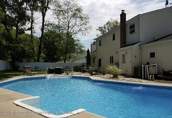 19 Minuteman Road Hazlet, NJ 07730 - Photo 17 of 17 Pool