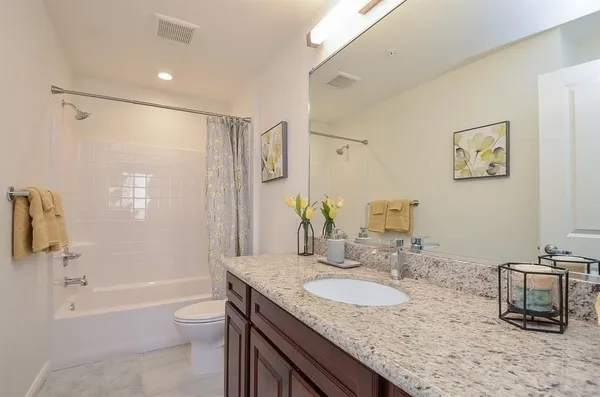 $3,800 | 1207 Grand W Boulevard, Unit 1G, Katy, TX 77449