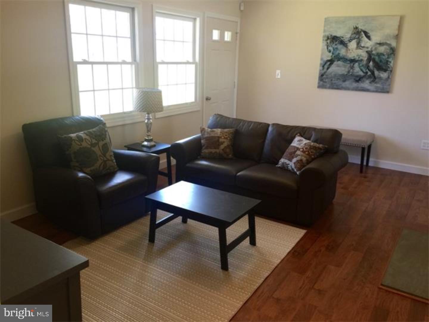 44 Balsam Road Levittown, PA 19057 - Photo 6 of 15 Gallery Image 6