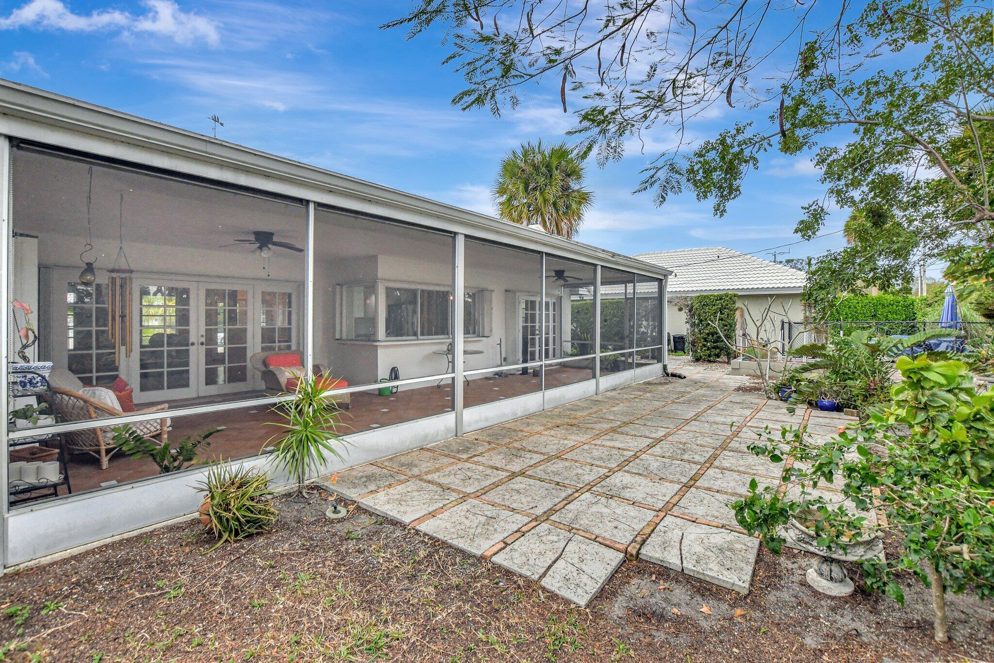 1312 Sycamore Terrace Boca Raton, FL 33486 - Photo 34 of 41 42-web-or-mls-DSC_1264