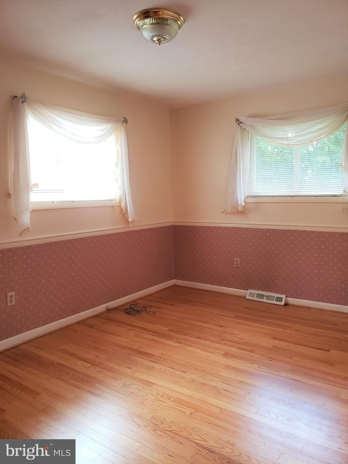 11510 Englewood Road Hagerstown, MD 21740 - Photo 21 of 35 Bedroom #2