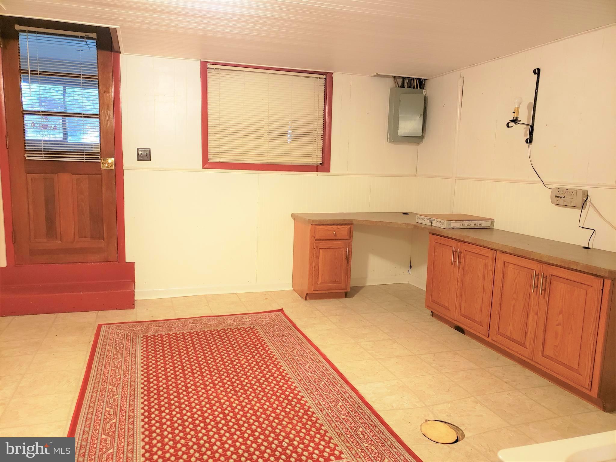11510 Englewood Road Hagerstown, MD 21740 - Photo 27 of 35 Home Office ...access to garage, laundry room