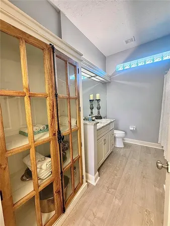 $4,500 | 405 Wellington Court, Venice, FL 34292