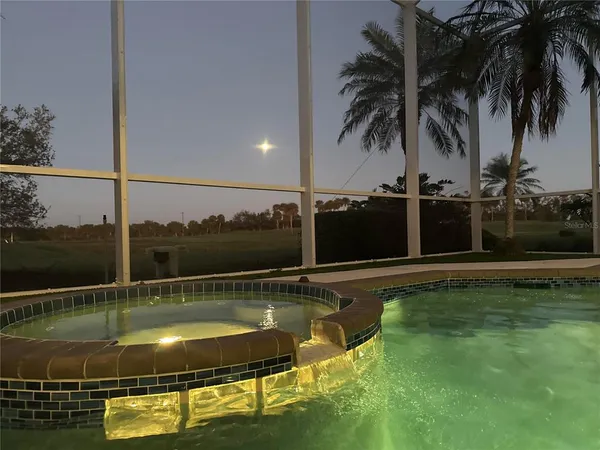 $4,500 | 405 Wellington Court, Venice, FL 34292