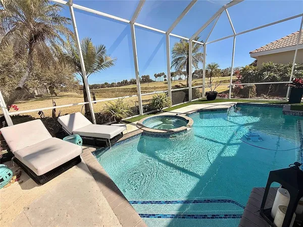 $4,500 | 405 Wellington Court, Venice, FL 34292