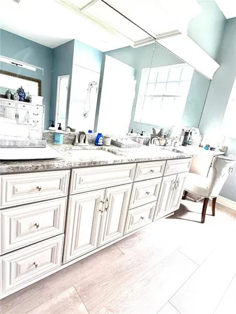 $4,500 | 405 Wellington Court, Venice, FL 34292