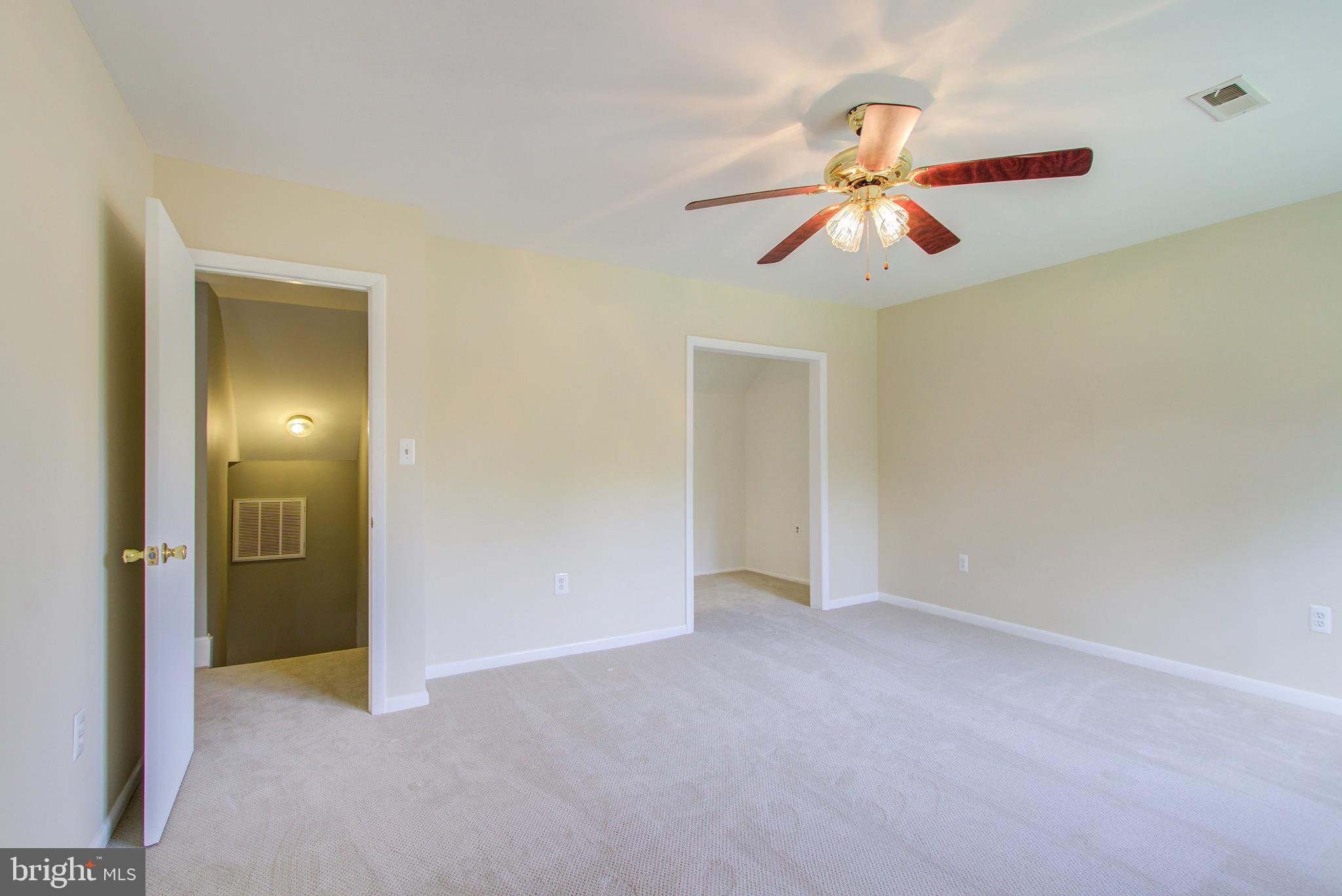 1526 Ridgely Drive Edgewater, MD 21037 - Photo 19 of 30 First floor bedroom