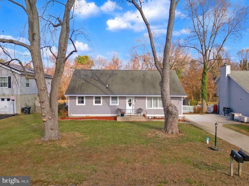 1526 Ridgely Drive Edgewater, MD 21037 - Photo 2 of 30 Gallery Image 2