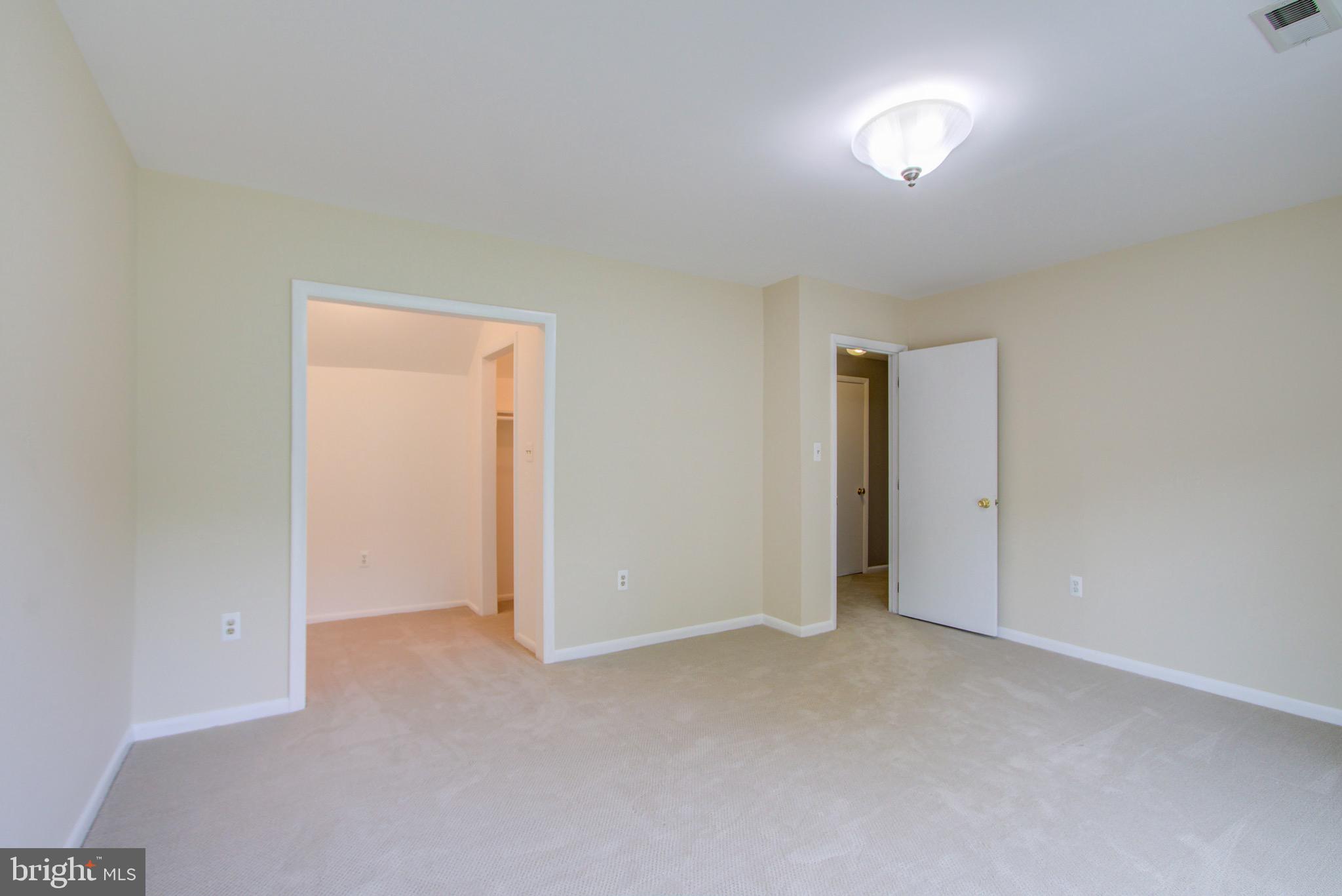 1526 Ridgely Drive Edgewater, MD 21037 - Photo 23 of 30 Second floor bedroom