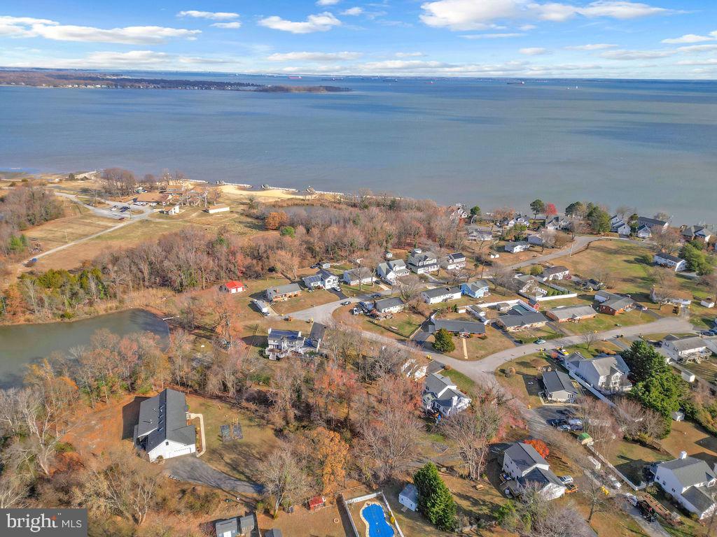 1526 Ridgely Drive Edgewater, MD 21037 - Photo 30 of 30 Aerial shot of neighborhood