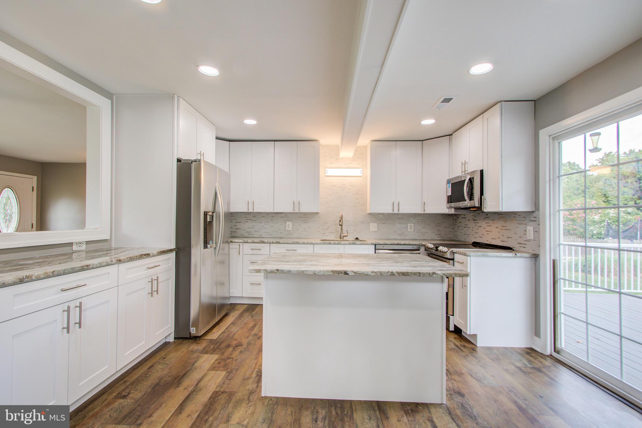 1526 Ridgely Drive Edgewater, MD 21037 - Photo 10 of 30 Kitchen