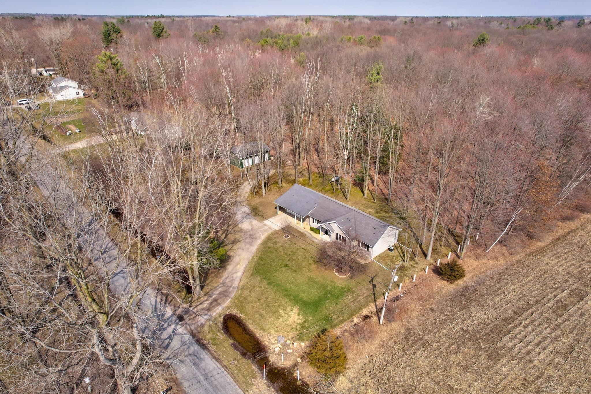 8191 Elms Road Birch Run, MI 48415 - Photo 48 of 55 50202999-72bc6cc8-d7a6-4e18-a0d2-00e43c142b5a.JPG