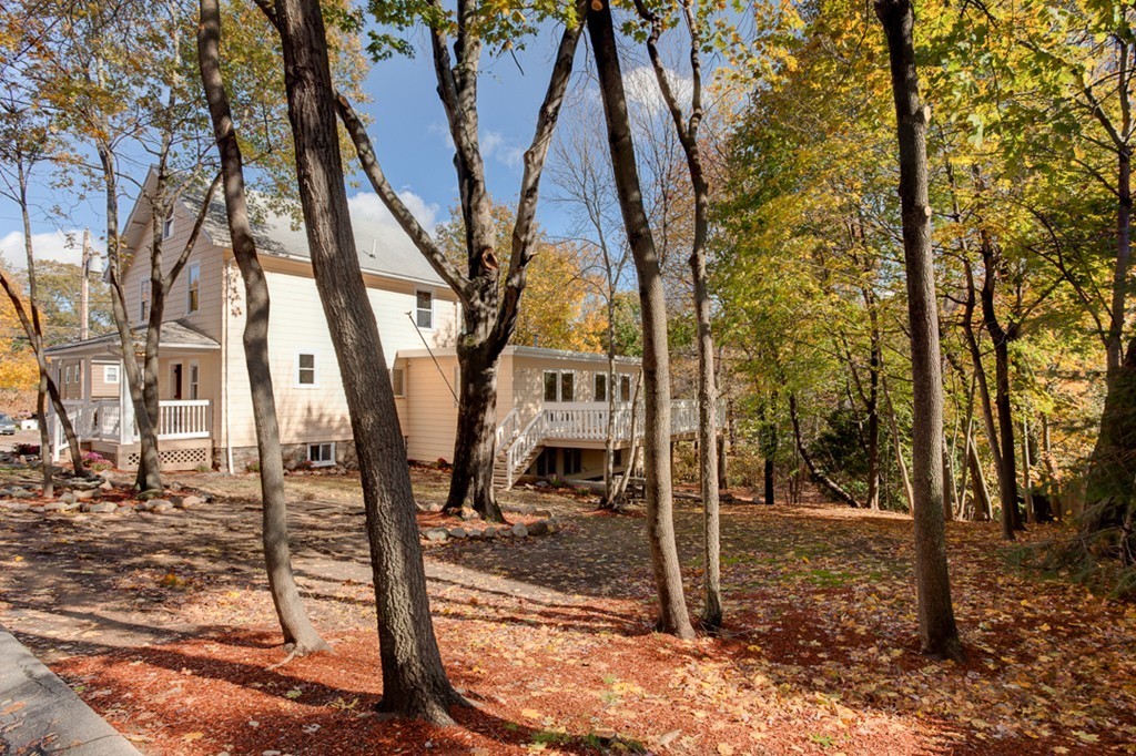 71 Strafford Road Westwood, MA 02090 - Photo 2 of 30 Gallery Image 2