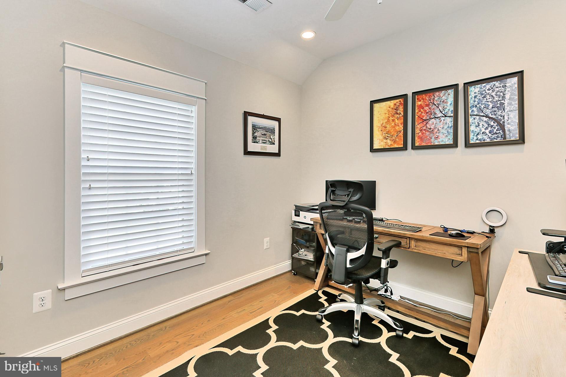 8133 Stacey Road Alexandria, VA 22308 - Photo 36 of 55